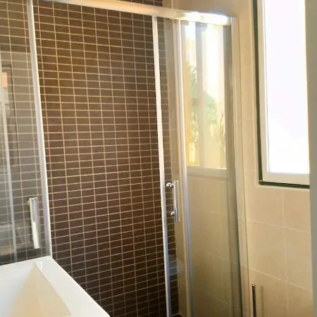 Stunning With Yard In Alfama Lisbon